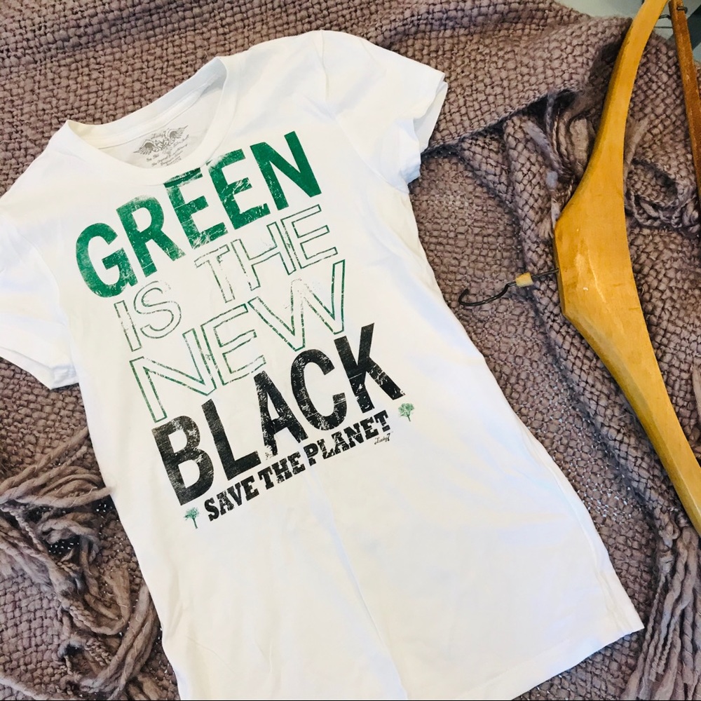 NEW Green is the New Black Lucky 7 T-Shirt